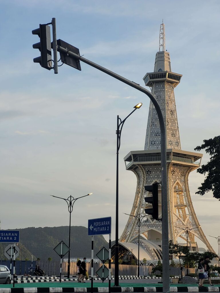 Maha Tower in Kuah