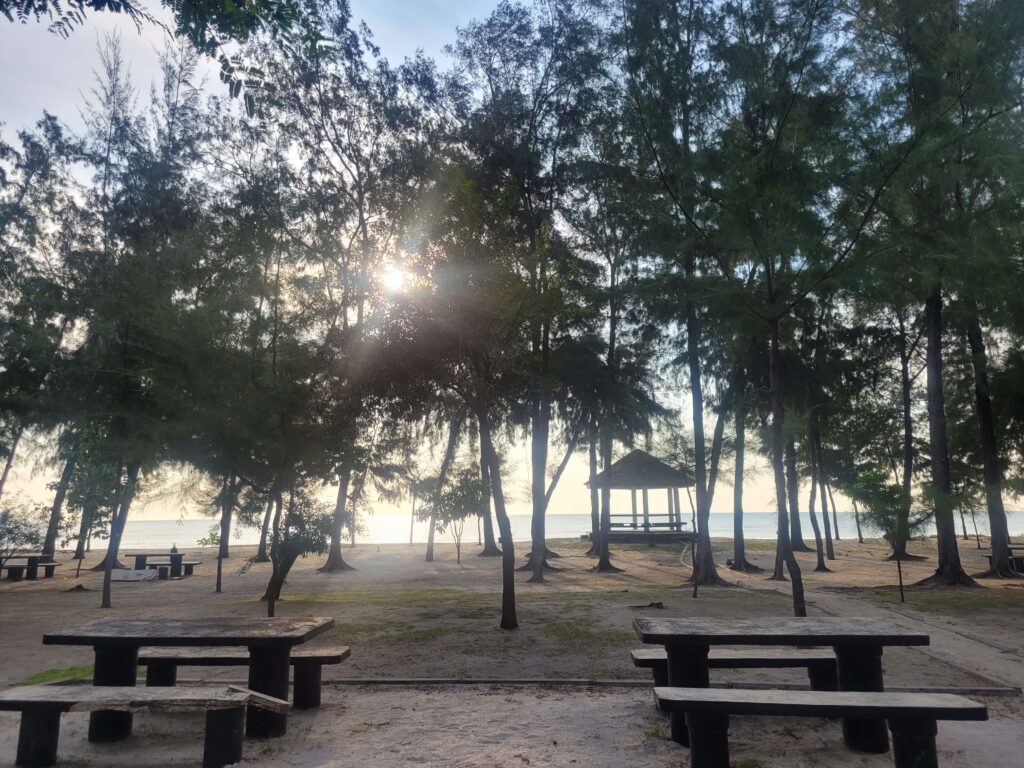 Benches in Sam Phraya Beach