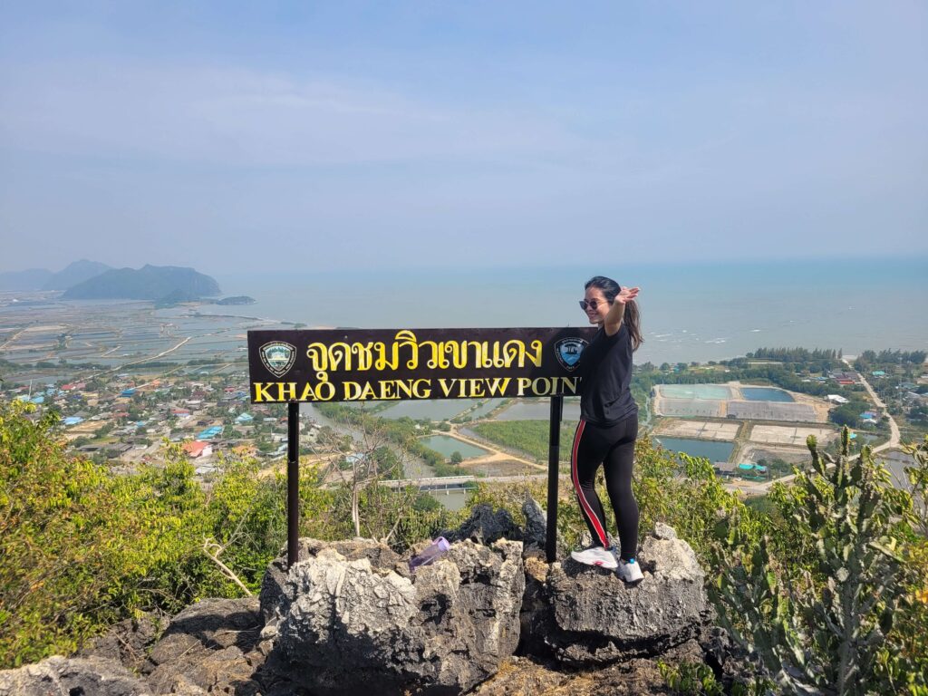 Khao Daeng Viewpoint Signage